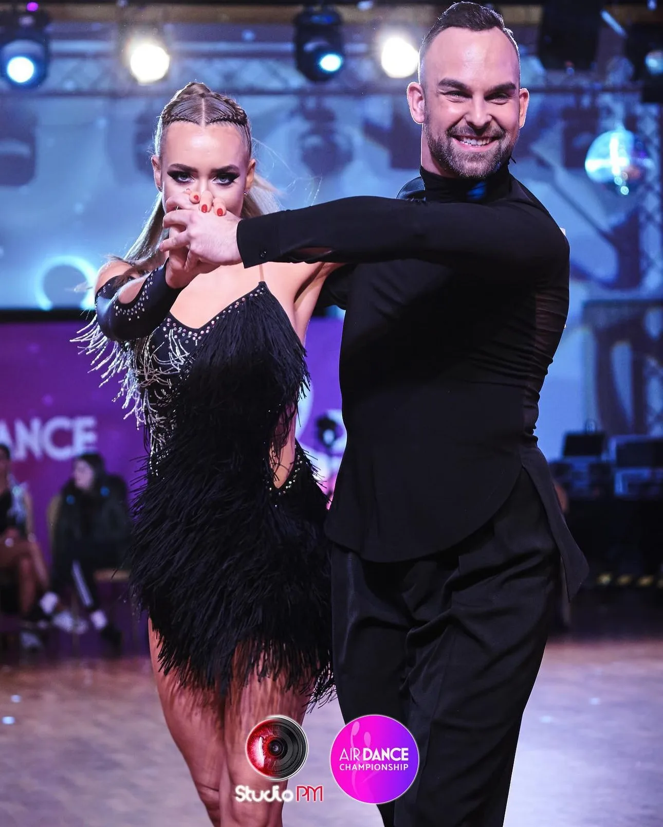 AirDance Christmas Ball 2021