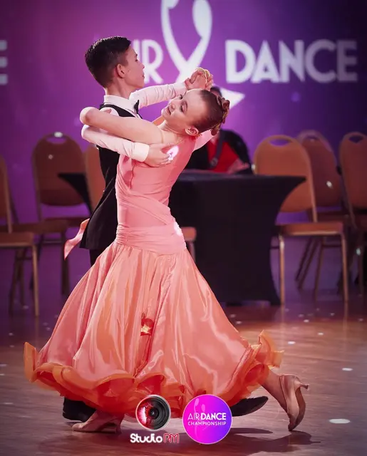 AirDance Christmas Ball 2021