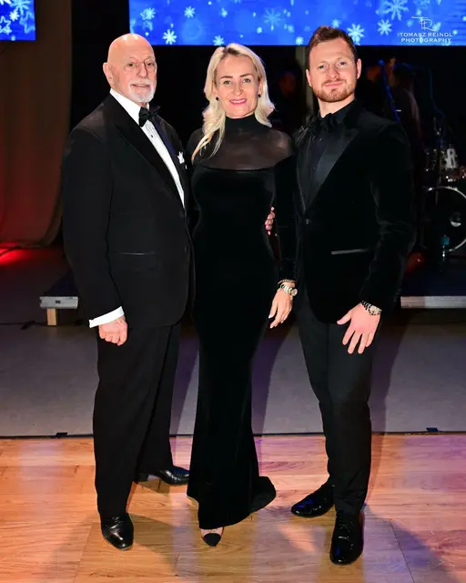 AirDance Christmas Ball 2025